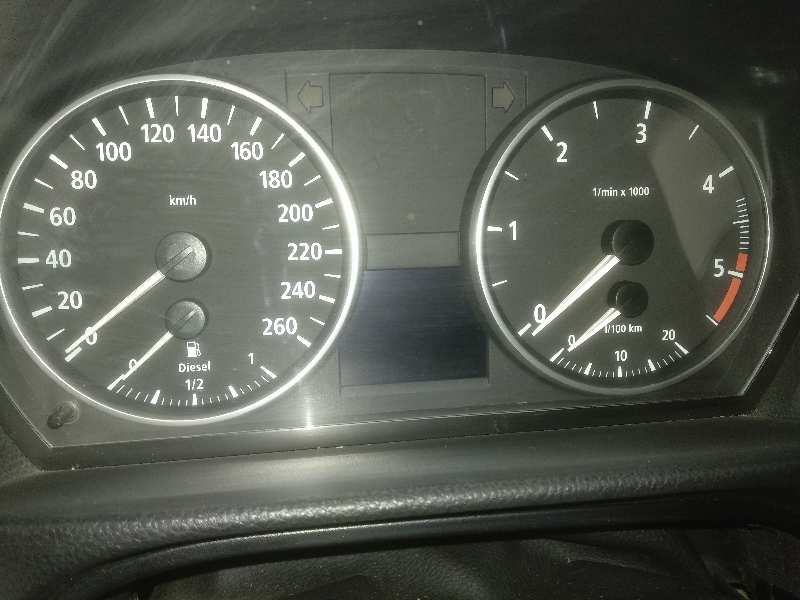 BMW SERIE 3 BERLINA (E90) 320d   |   12.04 - 12.07 foto 6