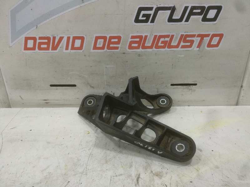 SOPORTE VOLKSWAGEN GOLF PLUS (5M1) Edition   |   01.08 - 12.09