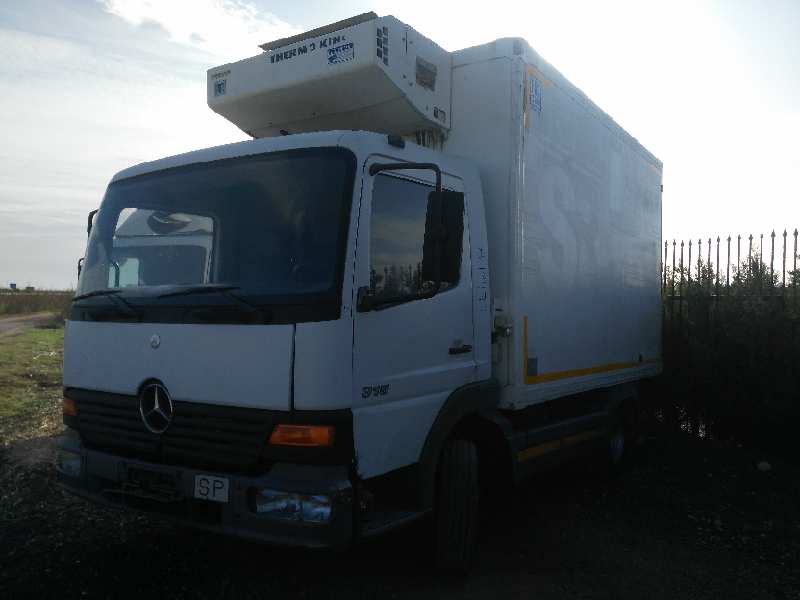 MERCEDES ATEGO 4-CILINDROS 4X2/BM 970/2/5/6 1215  (4X2)  OM 904 LA S (Corto)   |   01.01 - 12.04 foto 4