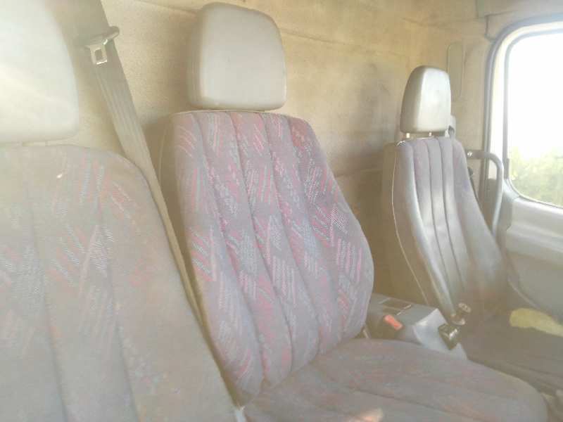 MERCEDES ATEGO 4-CILINDROS 4X2/BM 970/2/5/6 1215  (4X2)  OM 904 LA S (Corto)   |   01.01 - 12.04 foto 12