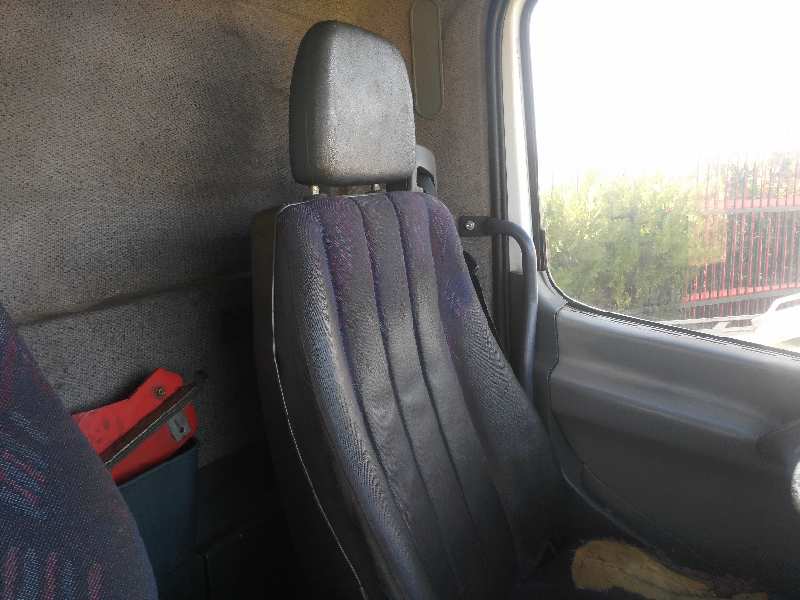 MERCEDES ATEGO 4-CILINDROS 4X2/BM 970/2/5/6 1215  (4X2)  OM 904 LA S (Corto)   |   01.01 - 12.04