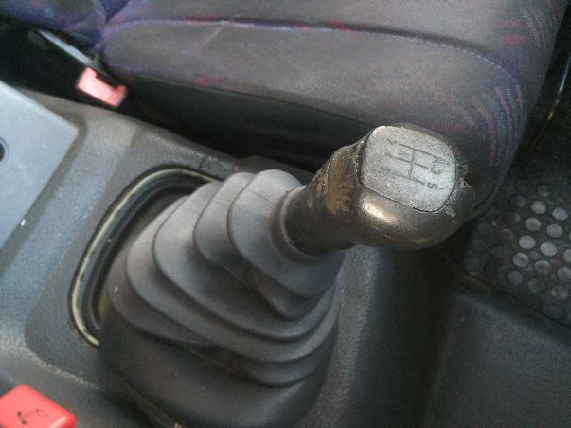 MERCEDES ATEGO 4-CILINDROS 4X2/BM 970/2/5/6 1215  (4X2)  OM 904 LA S (Corto)   |   01.01 - 12.04