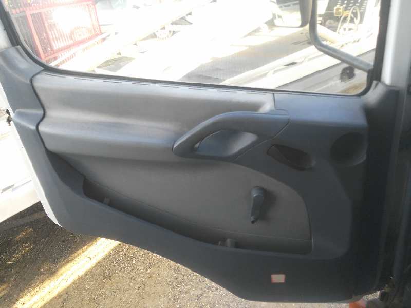 MERCEDES ATEGO 4-CILINDROS 4X2/BM 970/2/5/6 1215  (4X2)  OM 904 LA S (Corto)   |   01.01 - 12.04