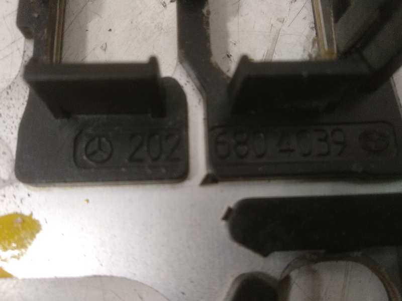 CARCASA PALANCA DE CABIOS MERCEDES CLASE C (W202) BERLINA 220 Diesel (202.121)   |   05.93 - 12.98