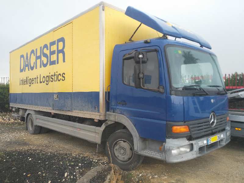 MERCEDES ATEGO 4-CILINDROS 4X2/BM 970/2/5/6 712    (4X2)  OM 904 LA L (Largo)   |   09.97 - 12.04 foto 2