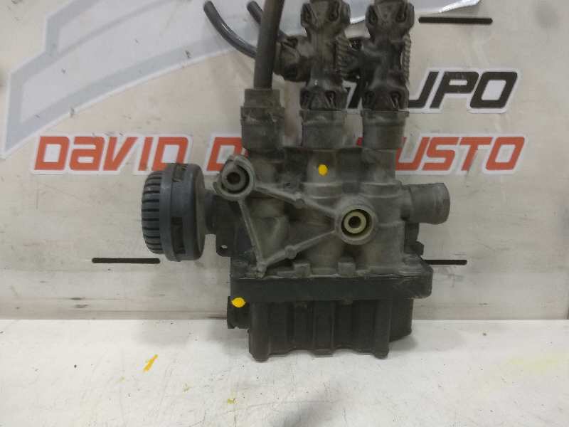 VALVULA CONTROL DE SUSPENSION ECAS