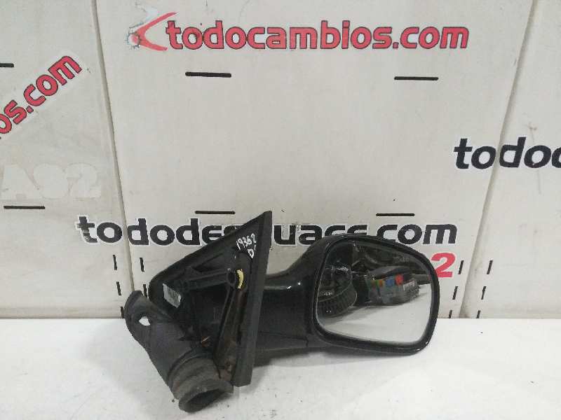 RETROVISOR DERECHO ELECTRICO
