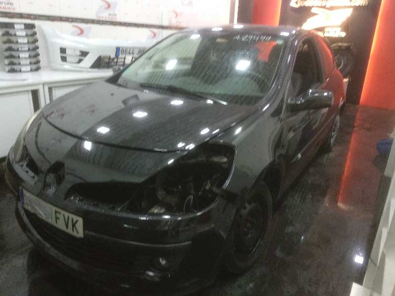 RENAULT CLIO III Exception   |   09.06 - ... foto 4