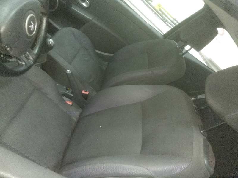 RENAULT CLIO III Exception   |   09.06 - ... foto 12