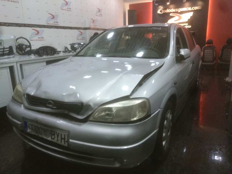 OPEL ASTRA G BERLINA Club   |   12.99 - 12.03 foto 4