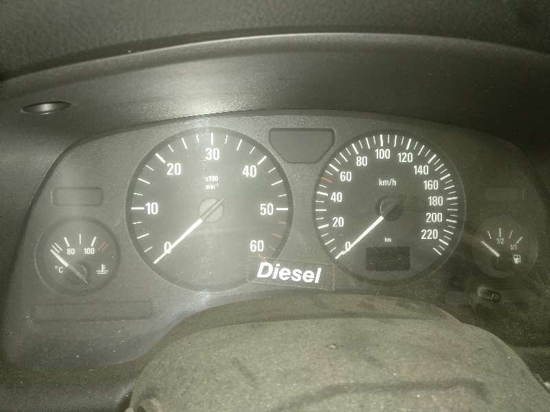 OPEL ASTRA G BERLINA Club   |   12.99 - 12.03 foto 6