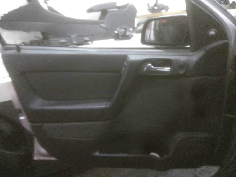 OPEL ASTRA G BERLINA Club   |   12.99 - 12.03 foto 9