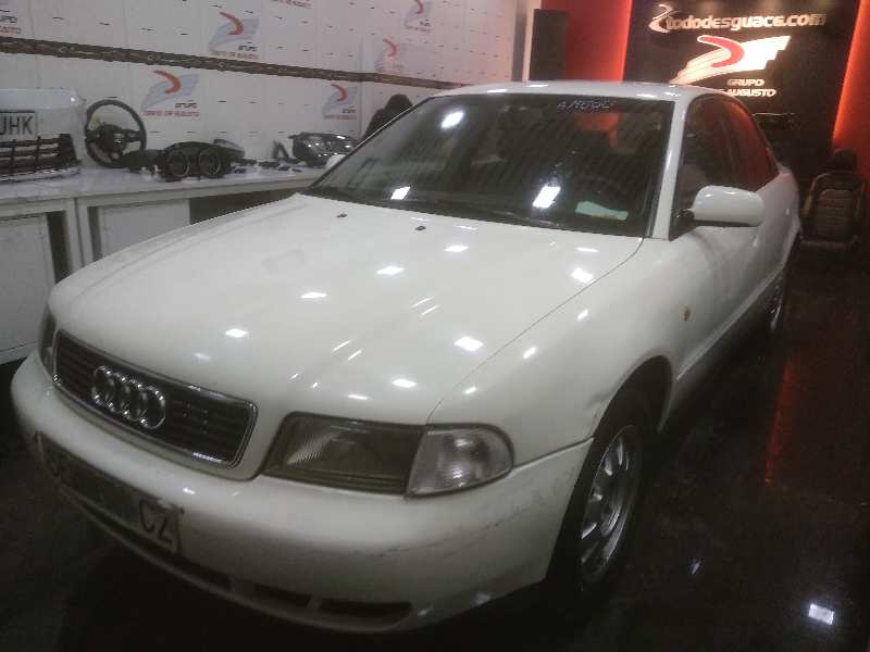 AUDI A4 AVANT (B5) 1.9 TDI Motor 1,9 Ltr. - 81 kW TDI foto 4