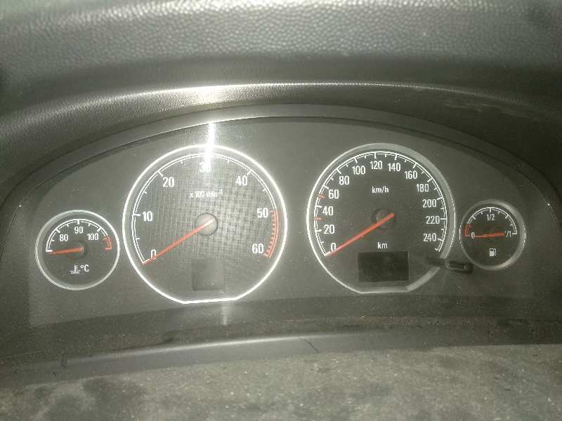 OPEL VECTRA C BERLINA Comfort   |   02.02 - 12.05 foto 6