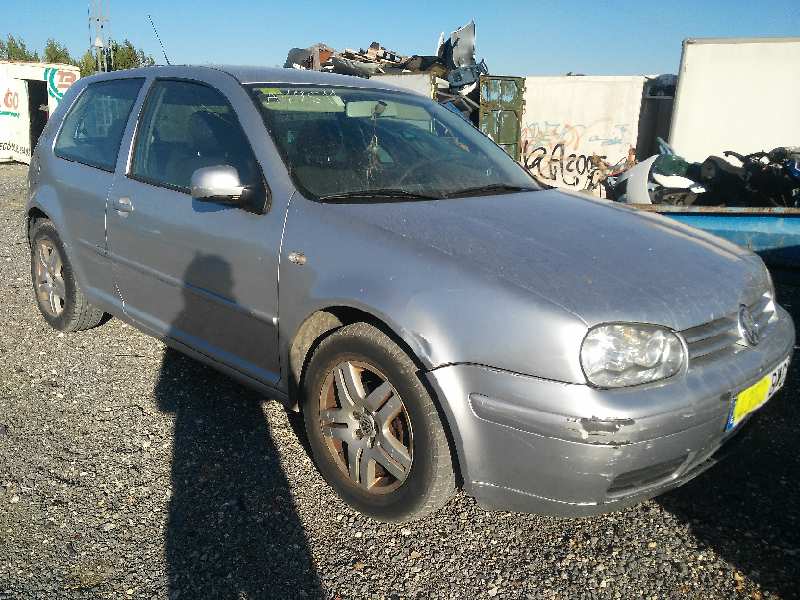 VOLKSWAGEN GOLF IV BERLINA (1J1) Conceptline Motor 1,6 Ltr. - 77 kW 16V foto 3