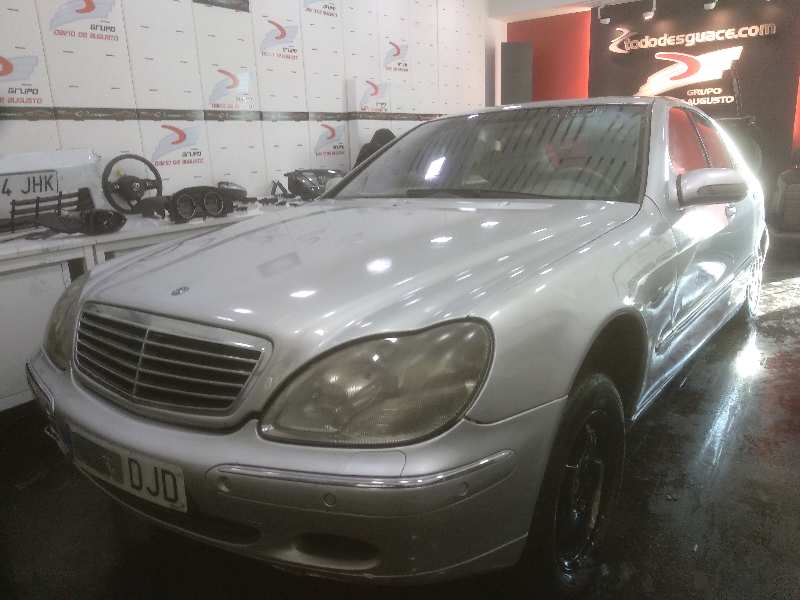 MERCEDES CLASE S (W220) BERLINA 320 CDI (220.026)   |   08.99 - 12.02 foto 4