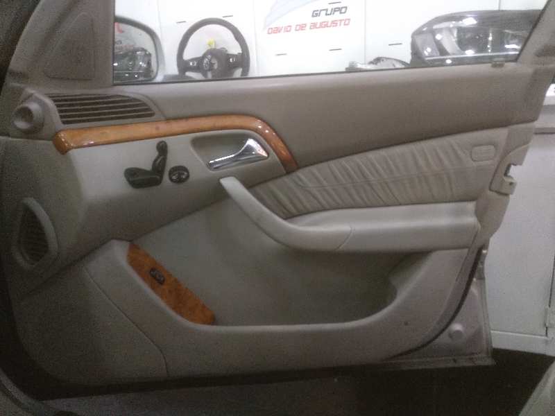 MERCEDES CLASE S (W220) BERLINA 320 CDI (220.026)   |   08.99 - 12.02 foto 10