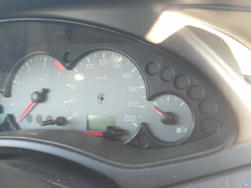 FORD FOCUS BERLINA (CAK) Ambiente   |   0.98 - ... foto 11