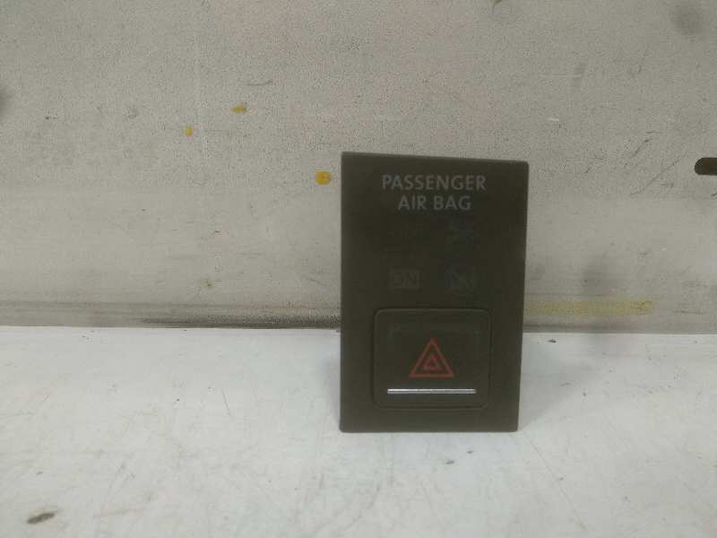 INTERRUPTOR WARNING foto 3