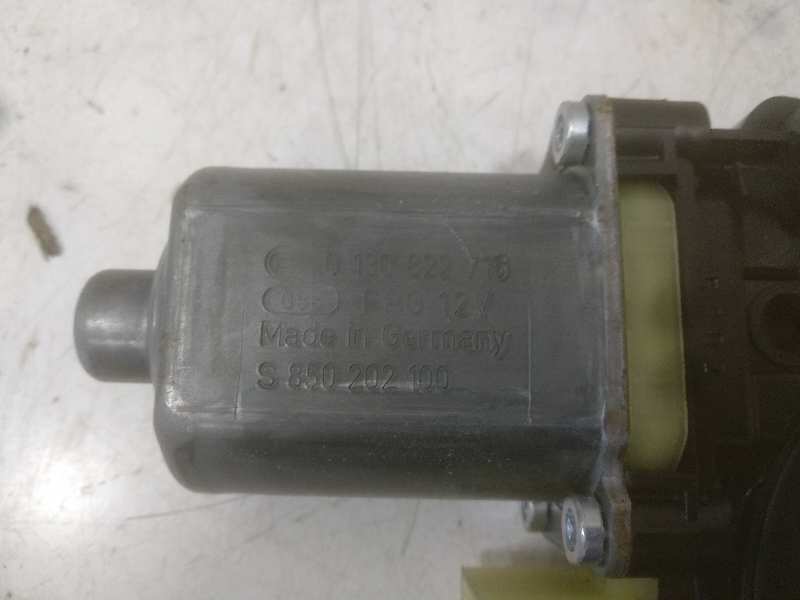 MOTOR ELEVALUNAS DELANTERO DERECHO VOLKSWAGEN GOLF VII LIM. (5G1) R 4Motion BlueMotion Tech.   |   01.15 - 12.17