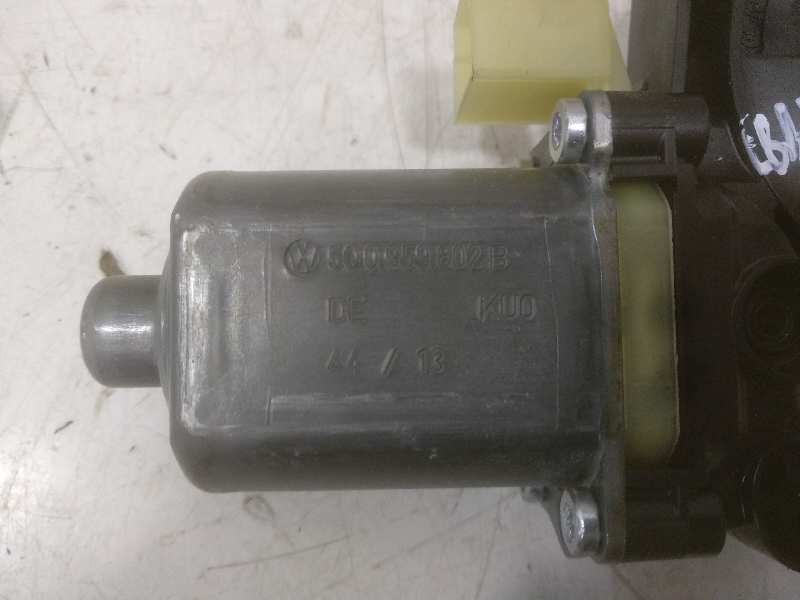 MOTOR ELEVALUNAS DELANTERO DERECHO VOLKSWAGEN GOLF VII LIM. (5G1) R 4Motion BlueMotion Tech.   |   01.15 - 12.17