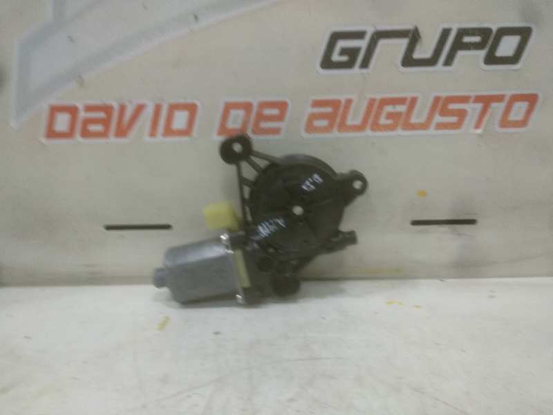 MOTOR ELEVALUNAS DELANTERO DERECHO VOLKSWAGEN GOLF VII LIM. (5G1) R 4Motion BlueMotion Tech.   |   01.15 - 12.17