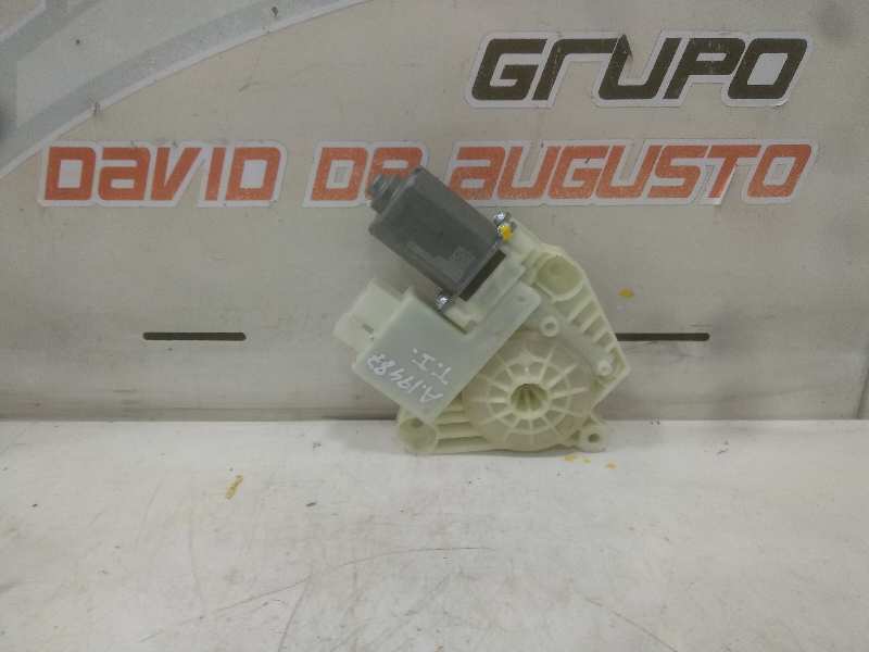 MOTOR ELEVALUNAS TRASERO IZQUIERDO VOLKSWAGEN GOLF VII LIM. (5G1) R 4Motion BlueMotion Tech.   |   01.15 - 12.17