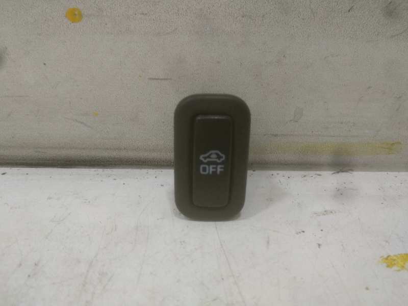 INTERRUPTOR ALARMA ON/OFF VOLKSWAGEN GOLF VII LIM. (5G1) R 4Motion BlueMotion Tech.   |   01.15 - 12.17
