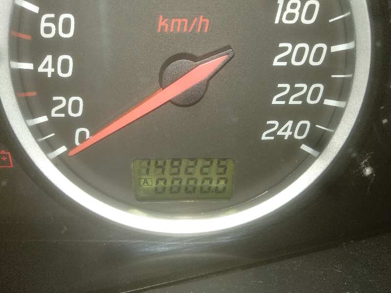 NISSAN PRIMERA BERLINA (P12) Acenta Motor 1,6 Ltr. - 80 kW CAT foto 7