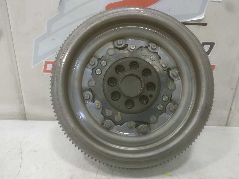 VOLANTE MOTOR VOLKSWAGEN GOLF VII LIM. (5G1) R 4Motion BlueMotion Tech.   |   01.15 - 12.17