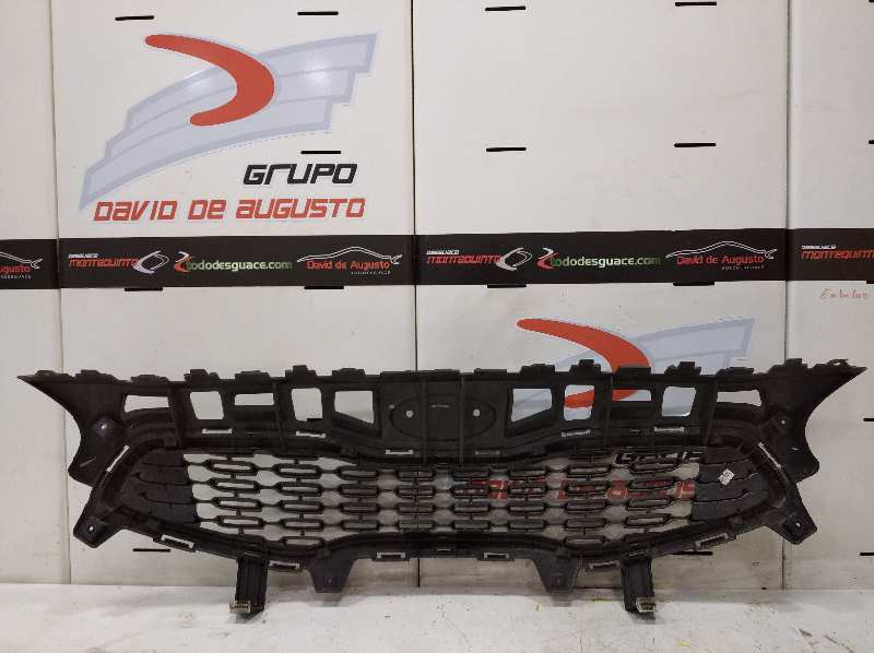 CALANDRA DELANTERA DE RADIADOR KIA CEE D Drive   |   08.15 - 12.18