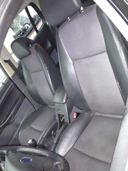 SAAB 9-3 BERLINA 1.9 TiD Linear (I/D)   |   05.04 - 12.05 foto 12