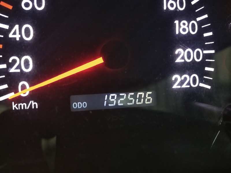 TOYOTA COROLLA (E12) 2.0 D-4D Sol Berlina   |   05.03 - ... foto 9