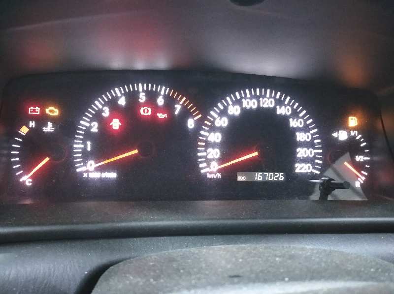 TOYOTA COROLLA (E12) 1.6 Linea Luna Berlina   |   05.03 - 12.07 foto 7