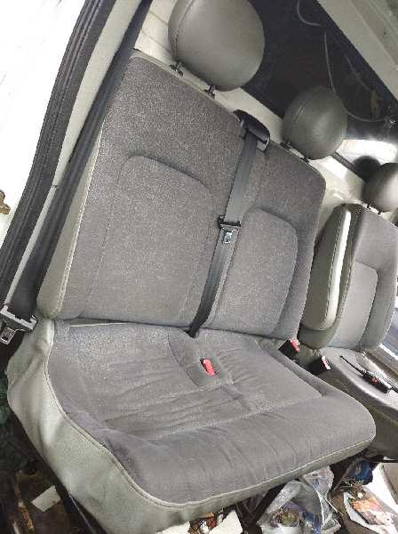 ASIENTO DELANTERO DERECHO NISSAN INTERSTAR MOD. 04 (X70) Caja cerrada, L 2 H 2, techo   |   11.03 - 12.06