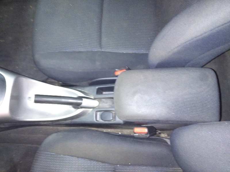 TOYOTA AURIS Hybrid Business   |   06.15 - 12.19 foto 11