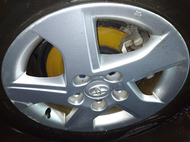 TOYOTA AURIS Hybrid Business   |   06.15 - 12.19