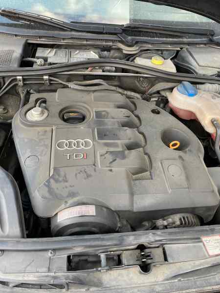AUDI A4 AVANT (8E) 1.9 TDI (96kW)   |   05.01 - 12.04 foto 5