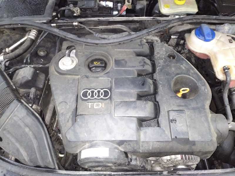 AUDI A4 AVANT (8E) 1.9 TDI (96kW)   |   05.01 - 12.04 foto 10