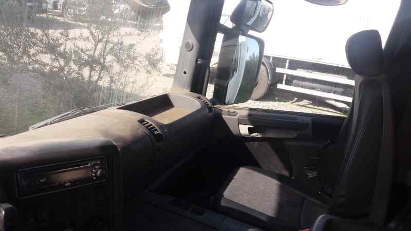 SCANIA SERIE P/G/R (D-CLASE) FG  230  (4X2) Corto CP 13 / 14 B Motor 9,0 Ltr. - 169 kW Diesel (5 cil.) foto 4