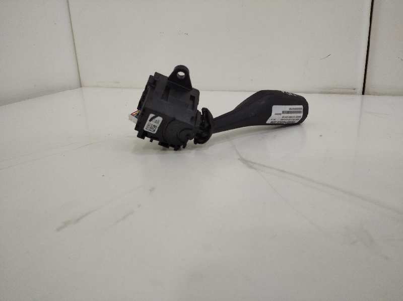 MANDO INTERMITENTES BMW X6 (F16) xDrive40d
