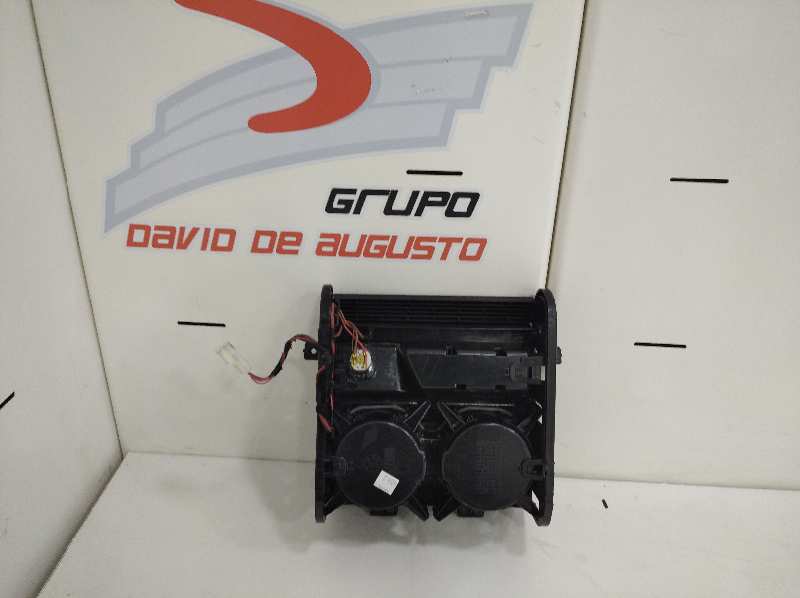 POSAVASOS Y CENICERO BMW X6 (F16) xDrive40d