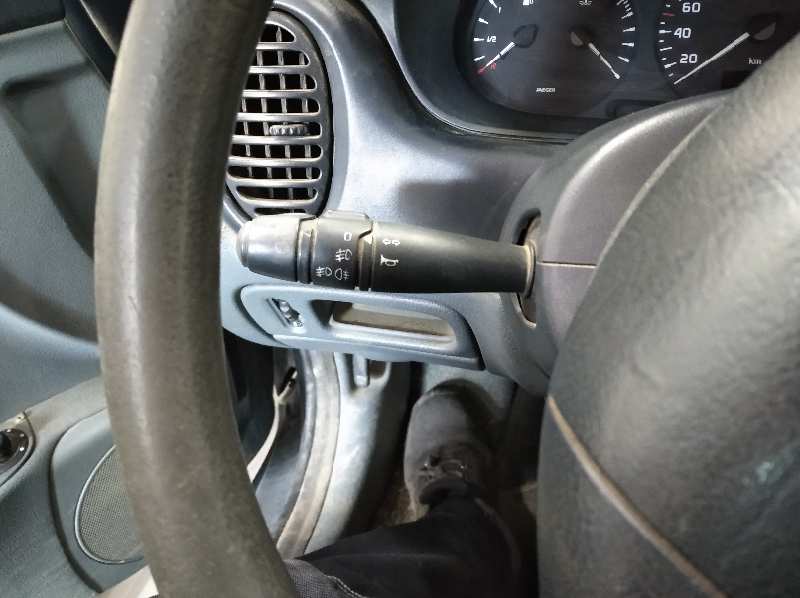 RENAULT MEGANE I BERLINA HATCHBACK (BA0) 1.9 D Alize Motor 1,9 Ltr. - 47 kW Diesel