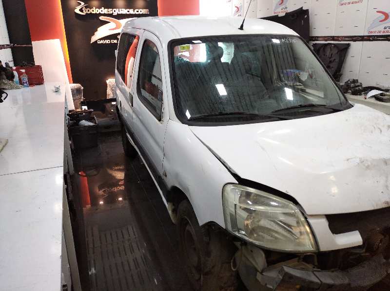 CITROEN BERLINGO 1.9 D X Plus Familiar Motor 1,9 Ltr. - 51 kW Diesel foto 2