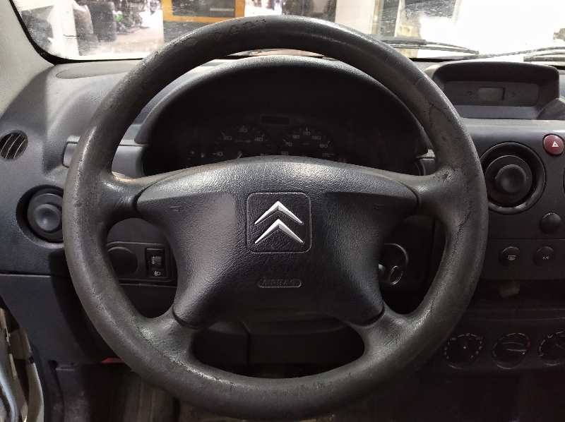 CITROEN BERLINGO 1.9 D X Plus Familiar Motor 1,9 Ltr. - 51 kW Diesel foto 8