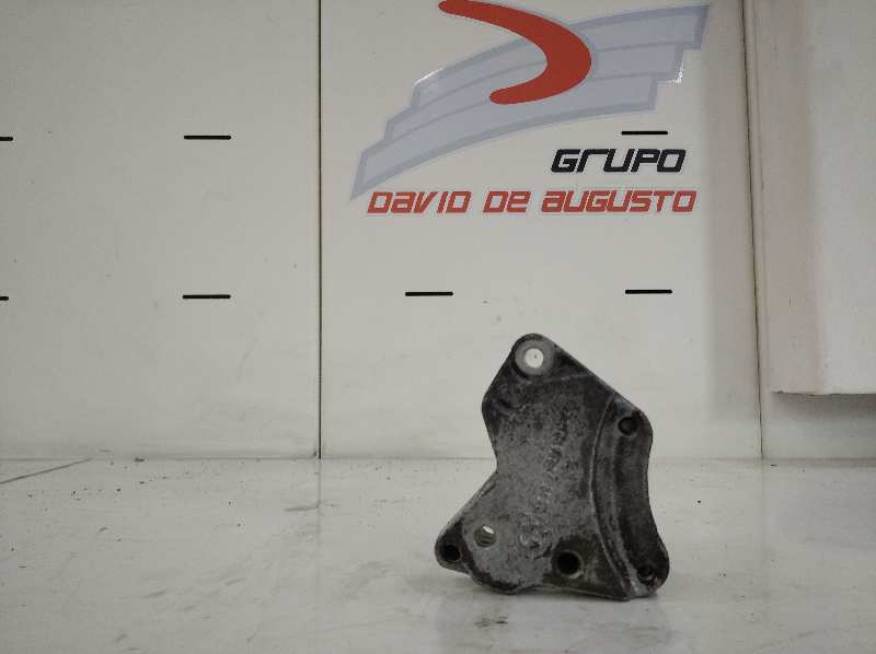 SOPORTE DE BOMBA BMW SERIE 6 COUPE (E63) 635d