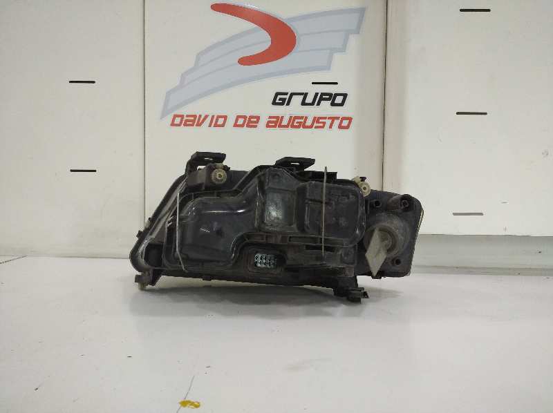 FARO DERECHO foto 3