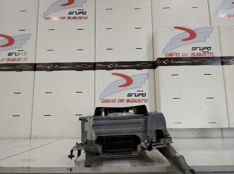 CARCASA BATERIA TOYOTA AURIS Hybrid Business   |   06.15 - 12.19