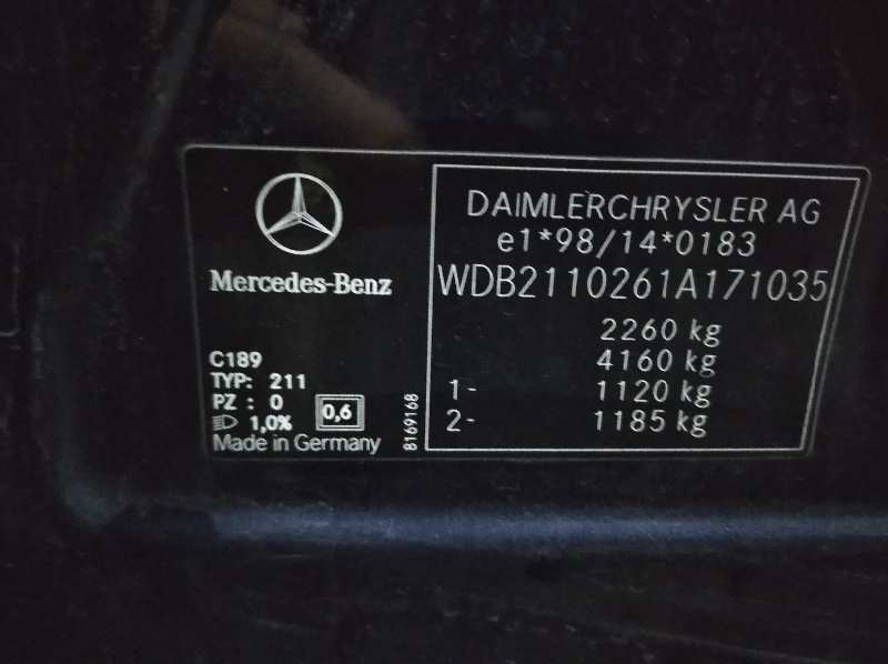 MERCEDES CLASE E (W211) BERLINA E 320 CDI (211.026)   |   08.02 - 12.05 foto 4