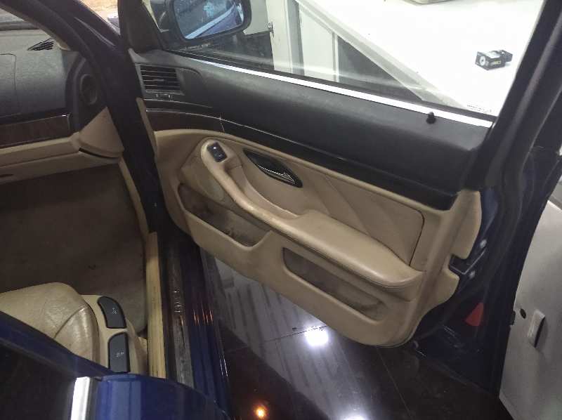 BMW SERIE 5 BERLINA (E39) 520d   |   03.00 - 12.03 foto 10